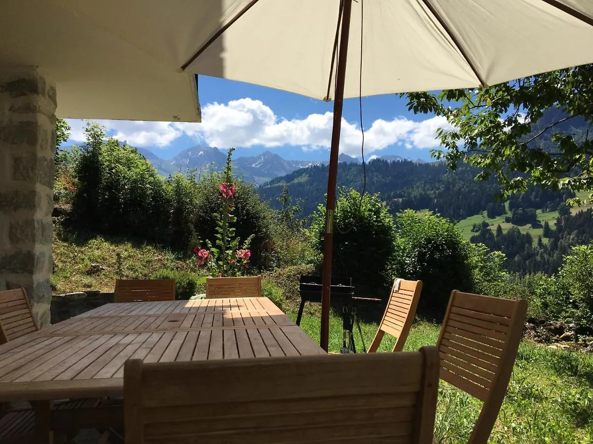Chalet Artheis Ле-Гран-Борнан